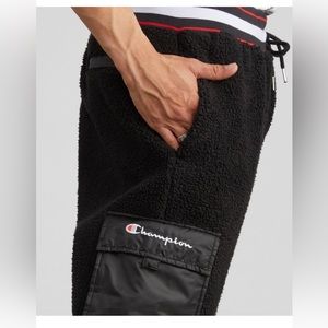 NWT Champion Sherpa Fleece Stripe Waist Jogger Pants Unisex XS